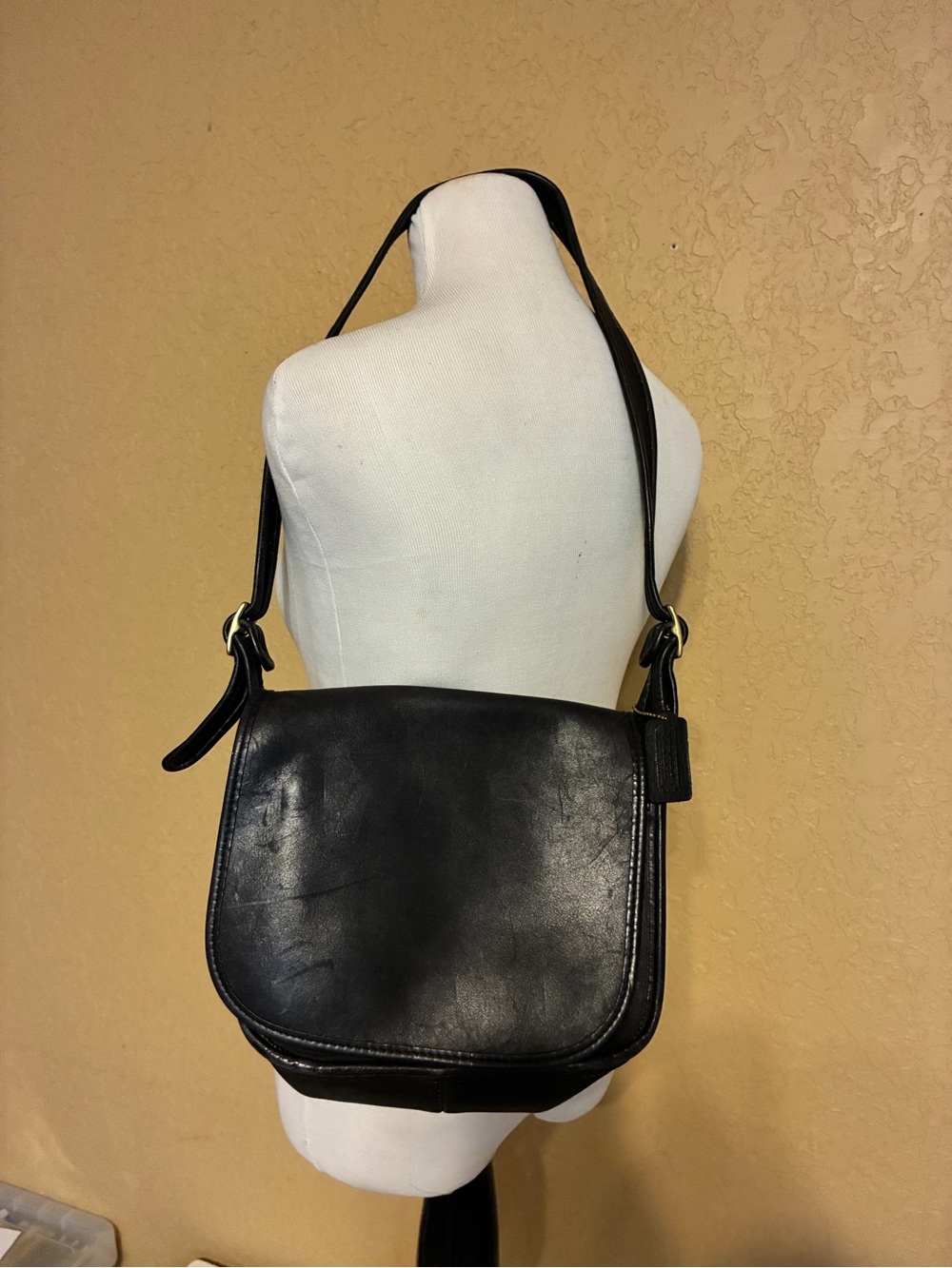 Vintage Coach Black Leather B5B – 9170 Bag - Picture 2 of 16